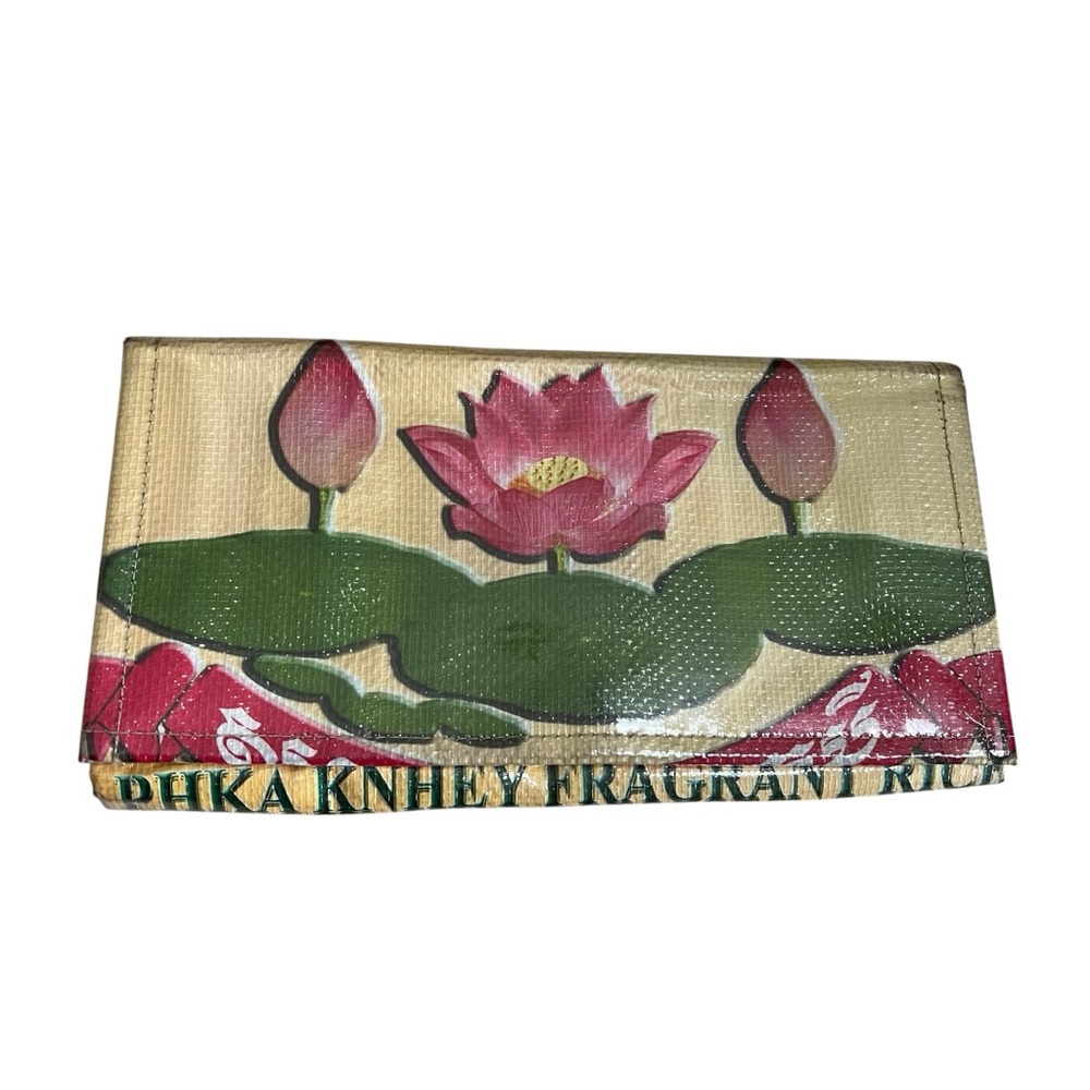 🌸 Angkor Recycled Lotus Flower Clutch – Handmade in Cambodia 🌸